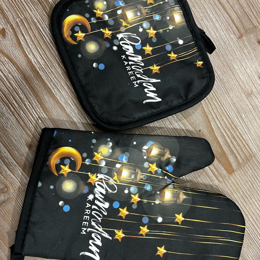 Ramadan oven mitt set